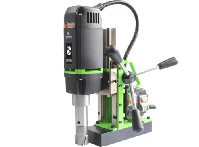 Eibenstock KBM 40 D | Magnetic Core Drill with 1050W power | 12β40mm core capacity | 50mm depth | 19mm Weldon spindle |Overload protection | 9.6kg weight.