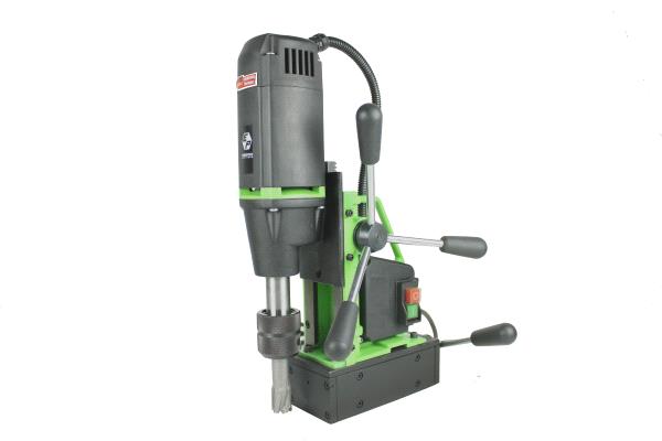 Eibenstock KBM 35 X PM magnetic core drill with 1050W power | 12β35mm core capacity | 400 RPM speed | 19mm Weldon arbor |12,000N magnetic adhesion.